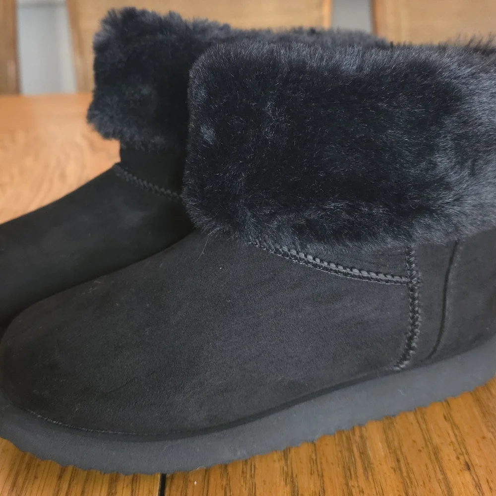 Source Unknown Black‎ Faux Fur Cuff Kids Winter Boots